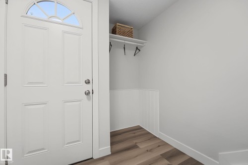 661 Abbottsfield Road Nw, Edmonton, AB - Indoor Photo Showing Other Room
