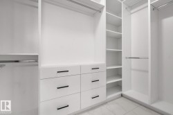 Walk in closet - 