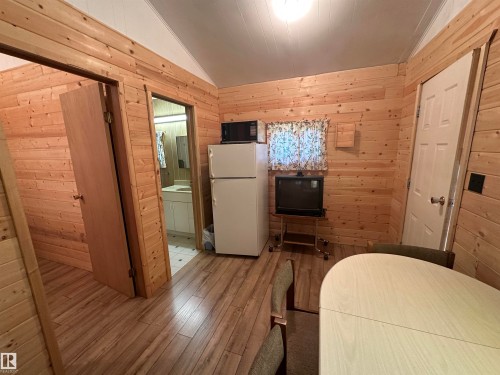 4307 Spruce Point(E), Rural Lac Ste. Anne County, AB - Indoor