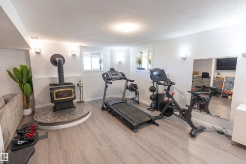 90 22111 Twp Rd 510, Rural Leduc County, AB - Indoor Photo Showing Gym Room