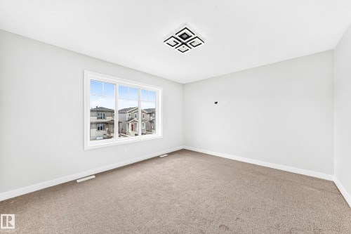 77 Patriot Way, Spruce Grove, AB 