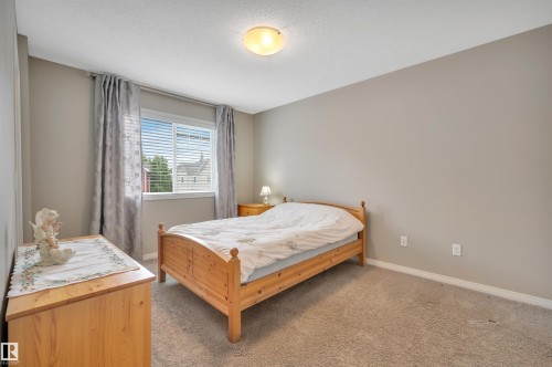 59 460 Hemingway Road, Edmonton, AB 
