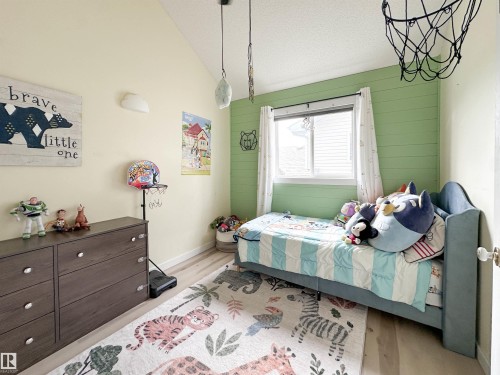 73 Newmarket Way, St. Albert, AB - Indoor Photo Showing Bedroom