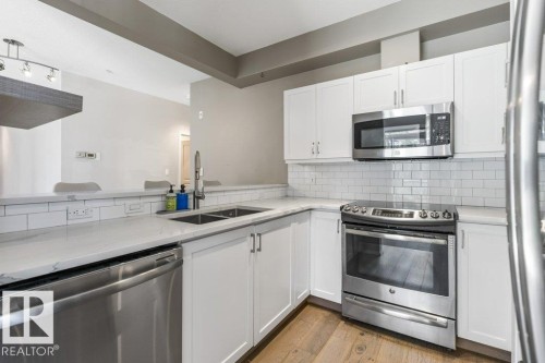 202 10033 110 Street, Edmonton, AB 