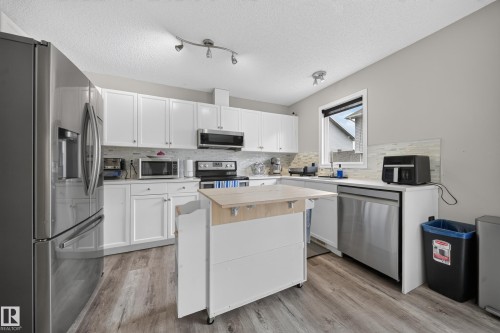 Kitchen - 59 2503 24 Street, Edmonton, AB 