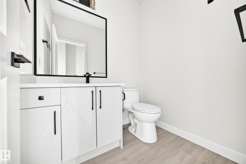 79 Patriot Way, Spruce Grove, AB - Indoor Photo Showing Bathroom