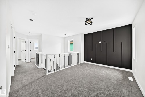 79 Patriot Way, Spruce Grove, AB - Indoor Photo Showing Other Room