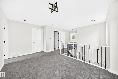 79 Patriot Way, Spruce Grove, AB - Indoor Photo Showing Other Room