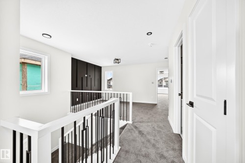 79 Patriot Way, Spruce Grove, AB - Indoor Photo Showing Other Room