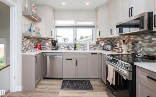 10352 109 Ave, Westlock, AB 