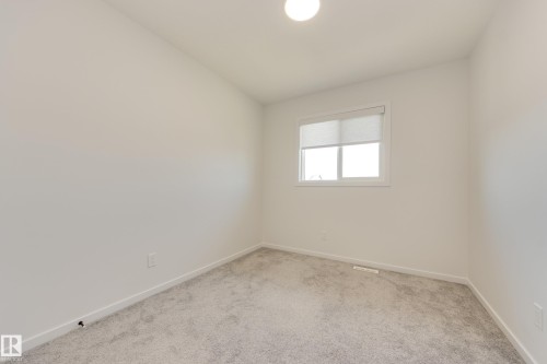 2804 193 Street Nw, Edmonton, AB - Indoor Photo Showing Other Room