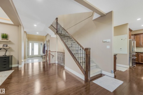 Stairs - 1231 Tredger Crest, Edmonton, AB 