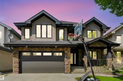 1231 TREDGER Crest  Edmonton, AB T6R 0B1