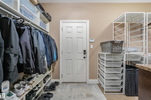 Walk in closet - 1231 Tredger Crest, Edmonton, AB 