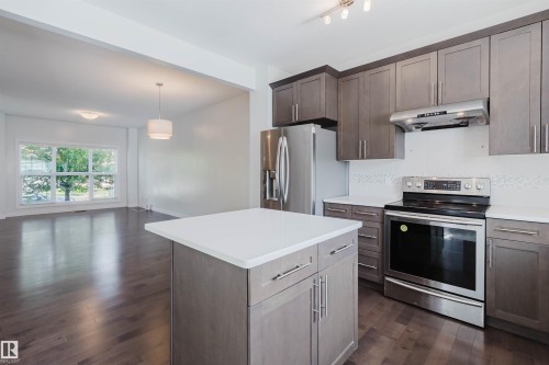4315 Prowse Link Link, Edmonton, AB - Indoor Photo Showing Kitchen With Stainless Steel Kitchen