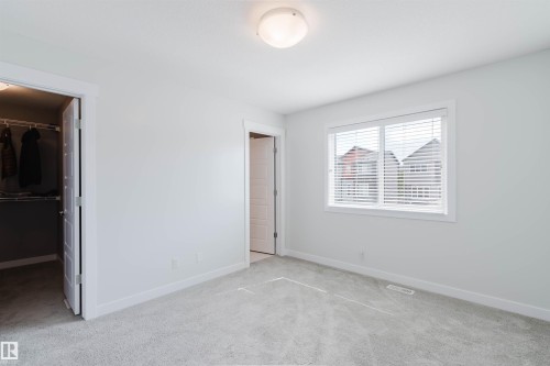 4315 Prowse Link Link, Edmonton, AB - Indoor Photo Showing Other Room