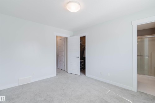 4315 Prowse Link Link, Edmonton, AB - Indoor Photo Showing Other Room