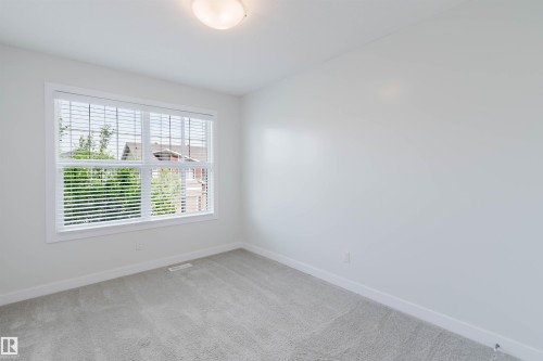 4315 Prowse Link Link, Edmonton, AB - Indoor Photo Showing Other Room