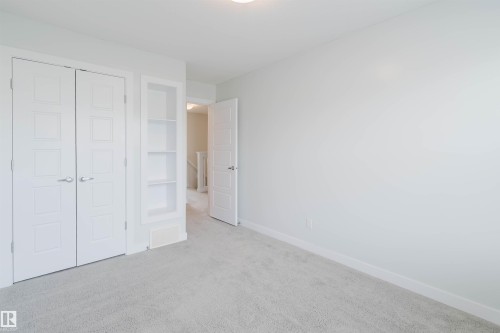 4315 Prowse Link Link, Edmonton, AB - Indoor