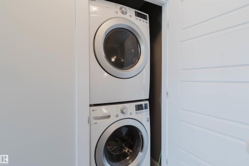4315 Prowse Link Link, Edmonton, AB - Indoor Photo Showing Laundry Room