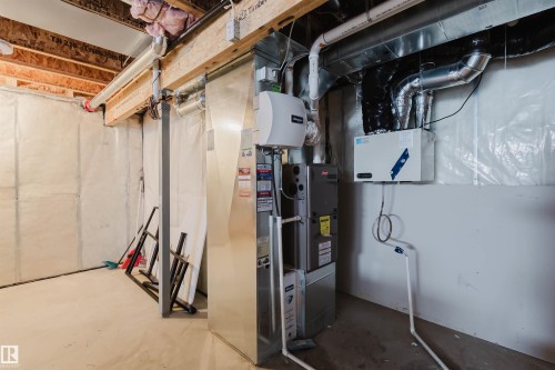 4315 Prowse Link Link, Edmonton, AB - Indoor Photo Showing Basement