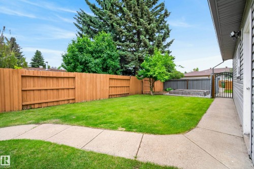 6216 93 Avenue, Edmonton, AB 