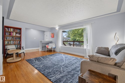 6216 93 Avenue, Edmonton, AB 