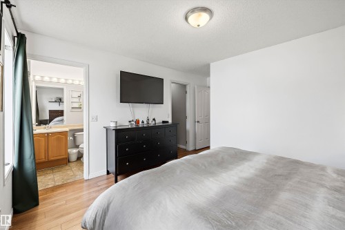 3624 130 Avenue, Edmonton, AB 