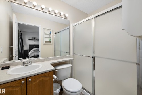 3624 130 Avenue, Edmonton, AB 
