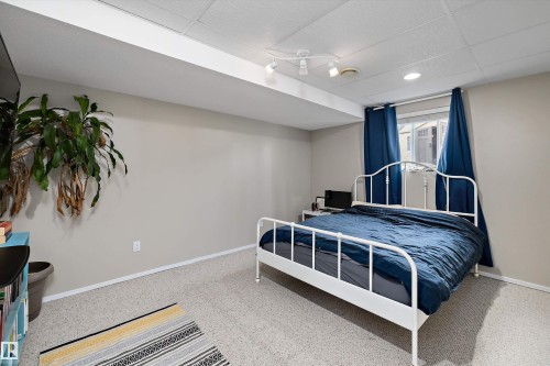 3624 130 Avenue, Edmonton, AB 
