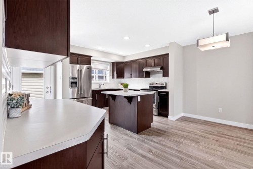 5828 65 Street, Beaumont, AB - Indoor Photo Showing Kitchen