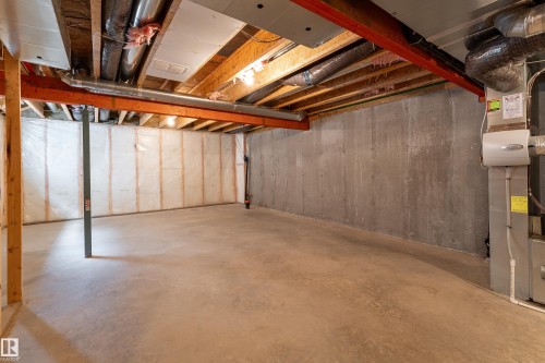 8589 Cushing Place, Edmonton, AB 