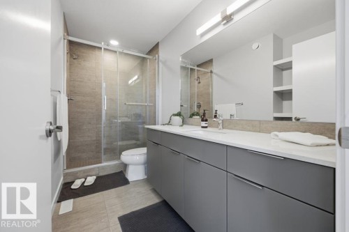 #64 50 Ebony Bv, Sherwood Park, AB - Indoor Photo Showing Bathroom