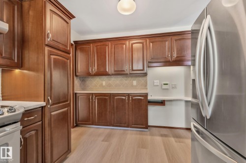 10904 40A Avenue, Edmonton, AB 