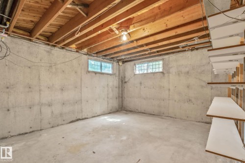 10904 40A Avenue, Edmonton, AB 