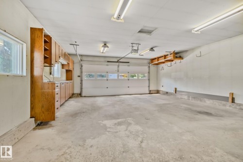 10904 40A Avenue, Edmonton, AB 
