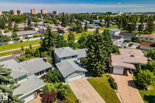 10904 40A Avenue, Edmonton, AB 