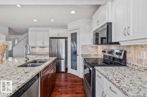 Kitchen - 2407 Hagen Way, Edmonton, AB 