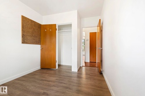12823 88 Street Nw, Edmonton, AB - Indoor Photo Showing Other Room