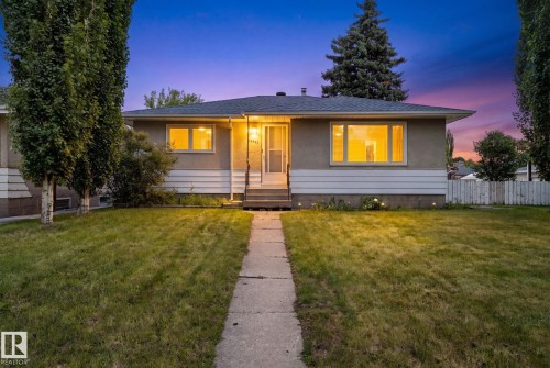 12823 88 Street Nw, Edmonton, AB - Outdoor