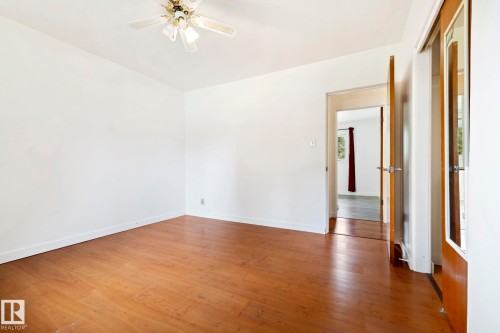 12823 88 Street Nw, Edmonton, AB - Indoor Photo Showing Other Room
