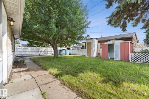 12823 88 Street Nw, Edmonton, AB - Outdoor
