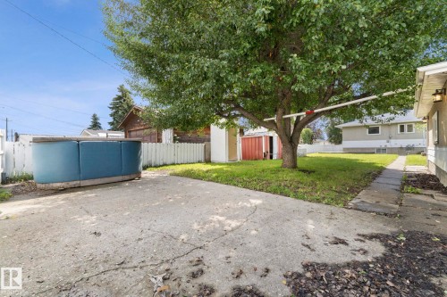 12823 88 Street Nw, Edmonton, AB - Outdoor