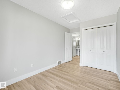 5 13215 153 Avenue, Edmonton, AB 