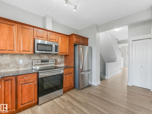 5 13215 153 Avenue, Edmonton, AB 