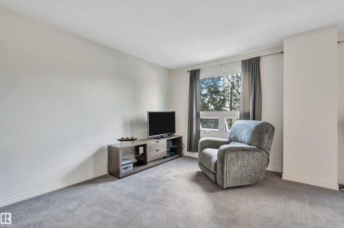 204 12303 Jasper Avenue, Edmonton, AB 