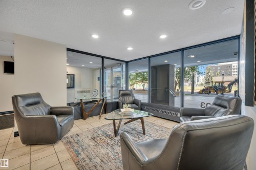 L - 204 12303 Jasper Avenue, Edmonton, AB 