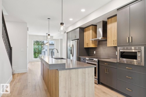 8928 148 Street, Edmonton, AB 