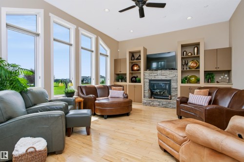 9505 107 Avenue, Morinville, AB - Indoor Photo Showing Living Room With Fireplace