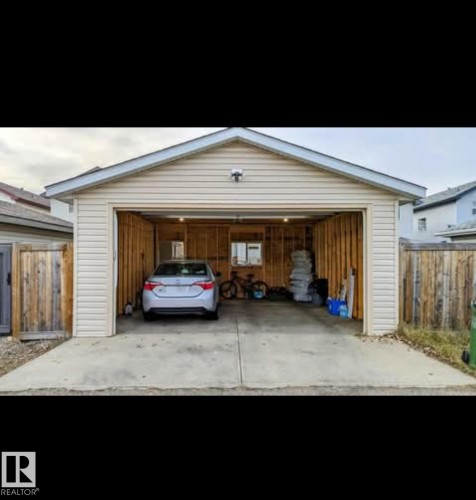 17231 91 Street, Edmonton, AB 